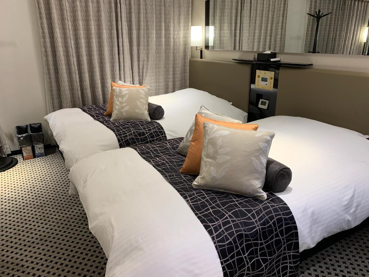 Apa Hotel Tkp Keikyu Kawasaki Ekimae Экстерьер фото